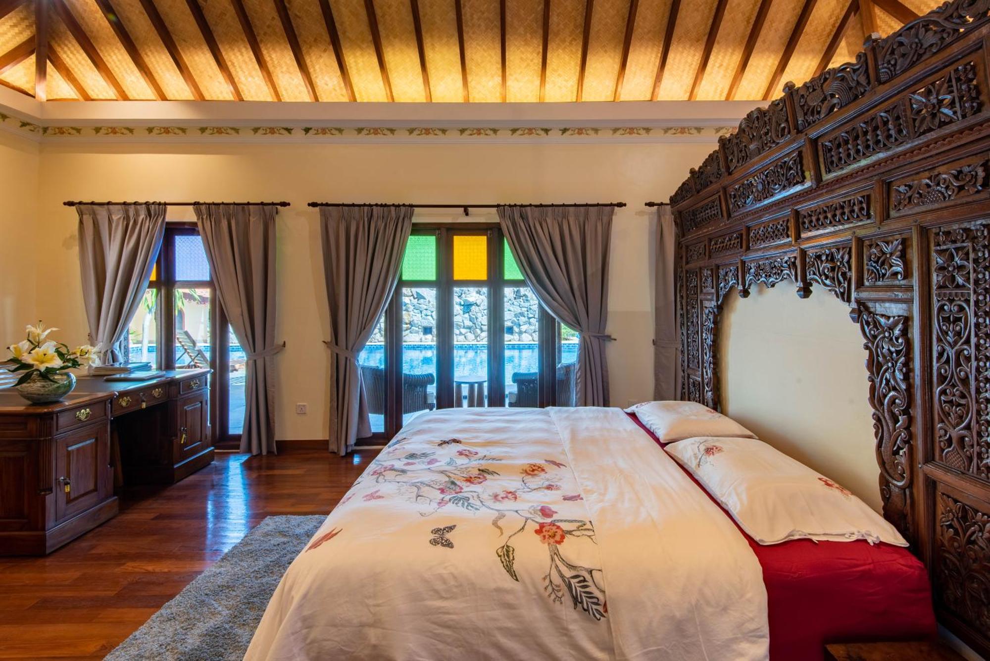 Limasan Villa Langkawi Pantai Cenang  Room photo